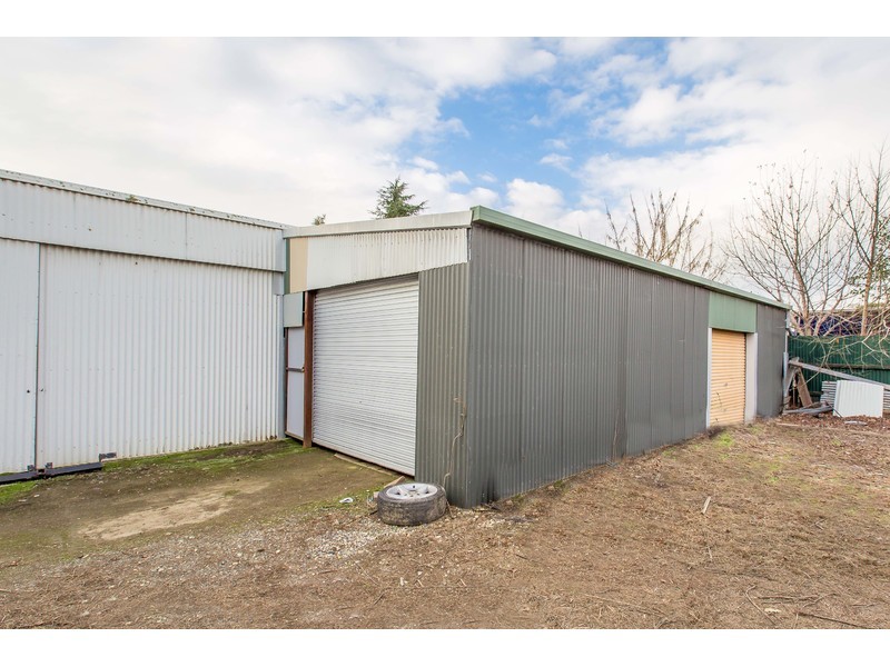 210 Olive Street, South Albury NSW 2640