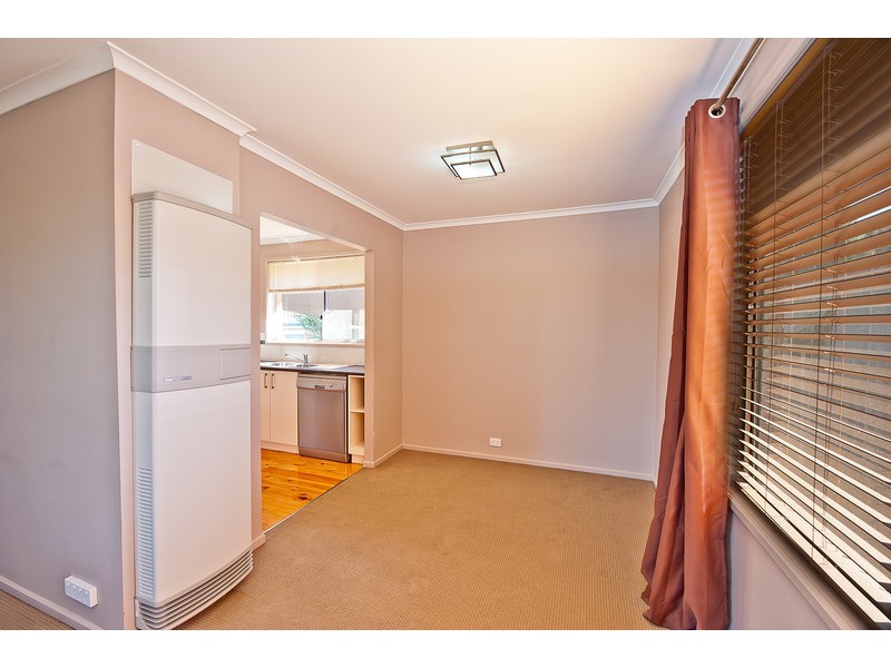 1 Curringa Place, Springdale Heights NSW 2641
