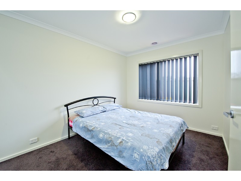 11 Oxford Drive, Thurgoona NSW 2640