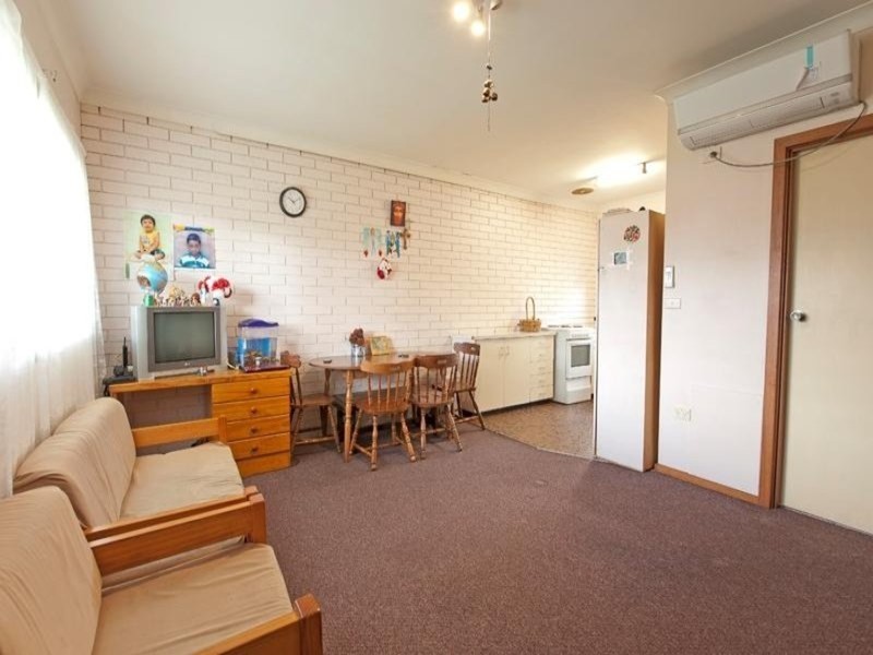 3/425 Urana Road, Lavington NSW 2641