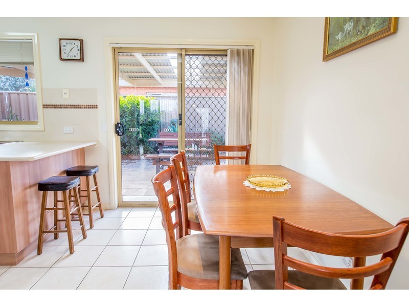 1/570 Buchhorn Street, Lavington NSW 2641