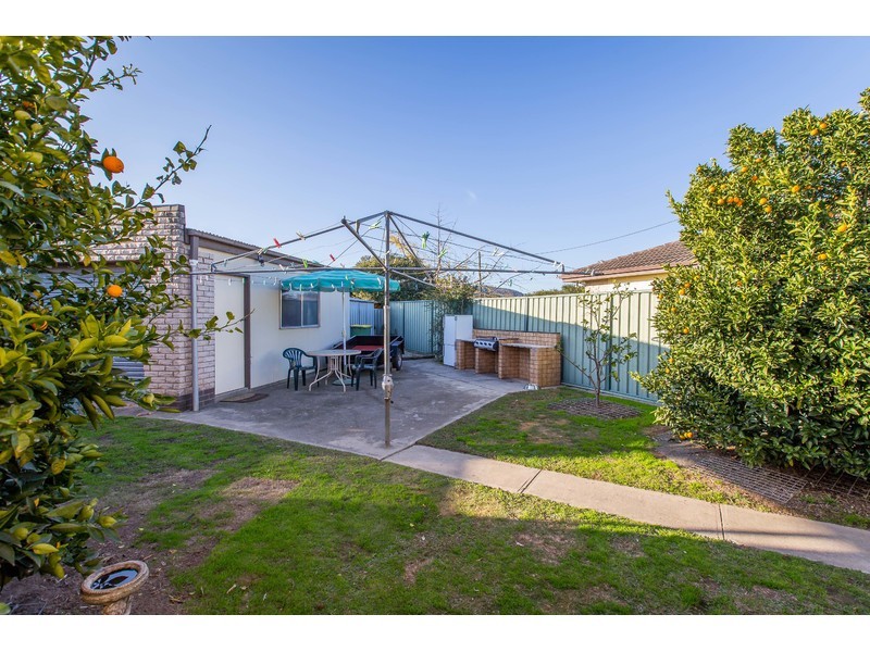 437 Davern Place, Lavington NSW 2641