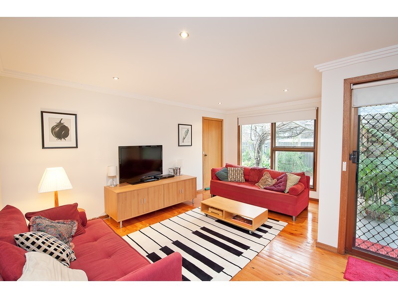 393 Ross Circuit, Lavington NSW 2641