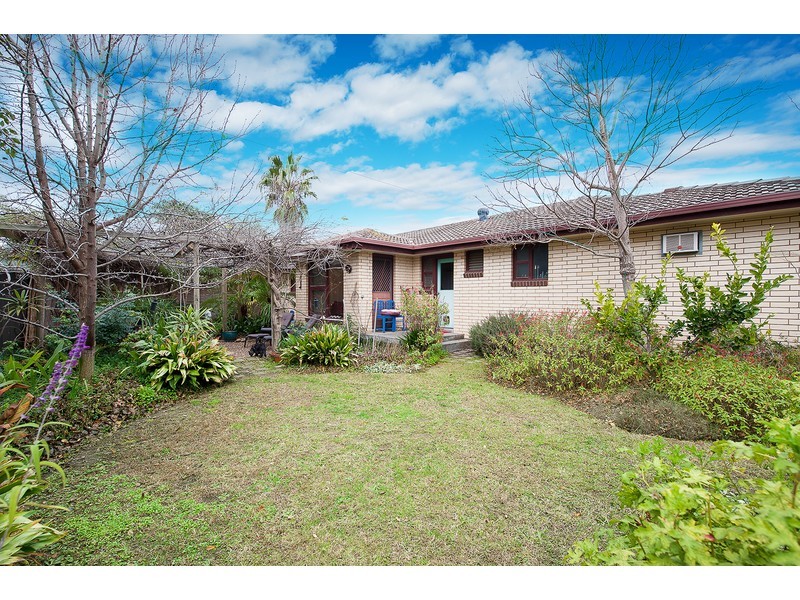 393 Ross Circuit, Lavington NSW 2641