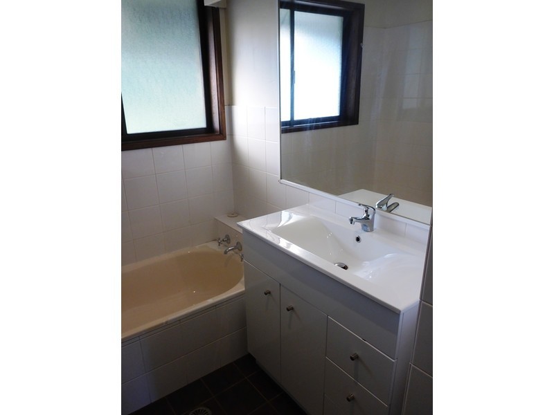 1046 Pemberton Street, West Albury NSW 2640