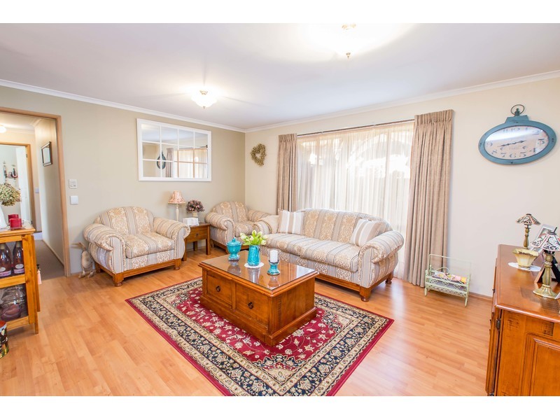 14 Decora Place, Thurgoona NSW 2640