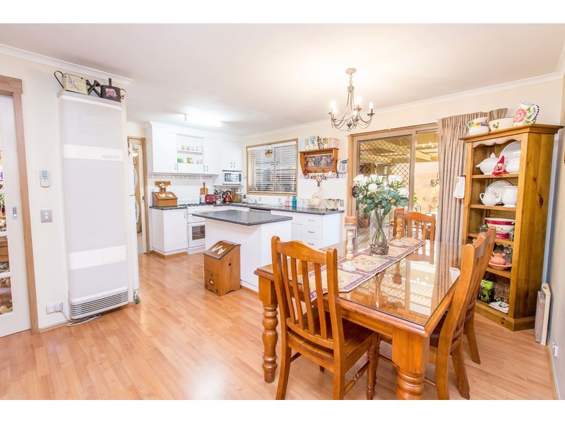 14 Decora Place, Thurgoona NSW 2640