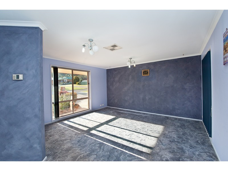 10 Darri Drive, Springdale Heights NSW 2641