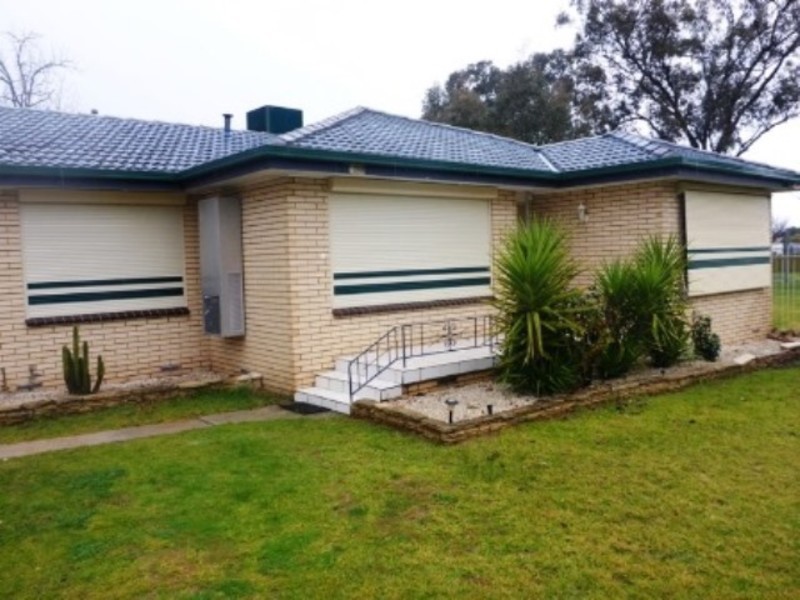 1068 Koonwarra Street, North Albury NSW 2640