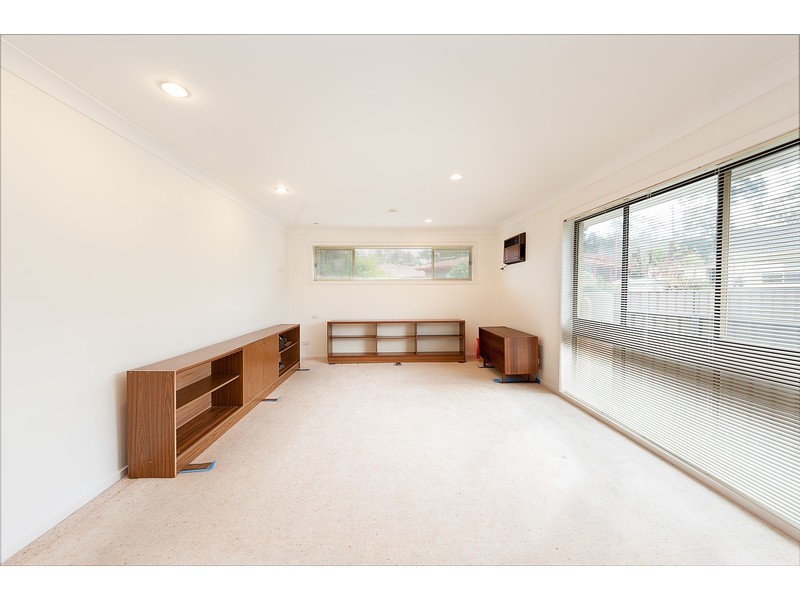 573 Spurrway Drive, West Albury NSW 2640