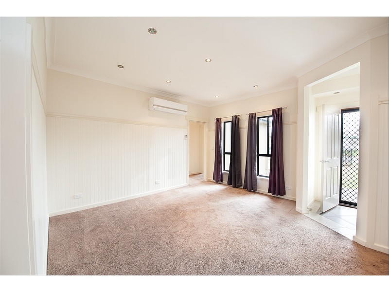413 McDonald Road, Lavington NSW 2641
