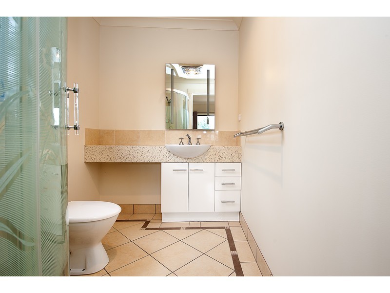 413 McDonald Road, Lavington NSW 2641