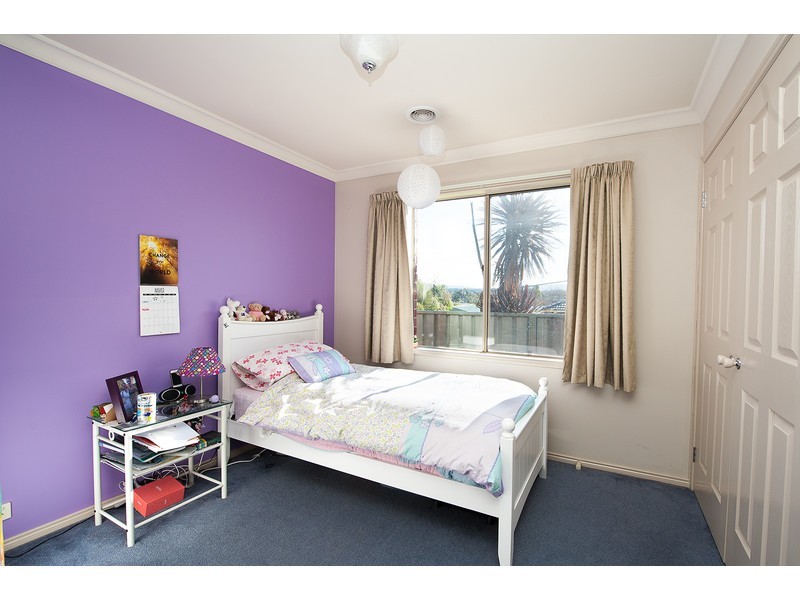 15 Honeysuckle Street, Thurgoona NSW 2640