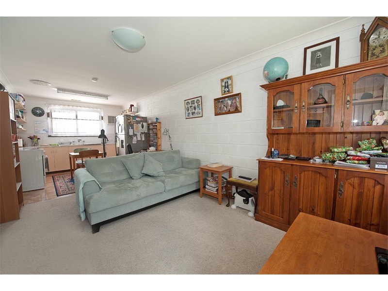 3/544 Mutsch Street, Lavington NSW 2641