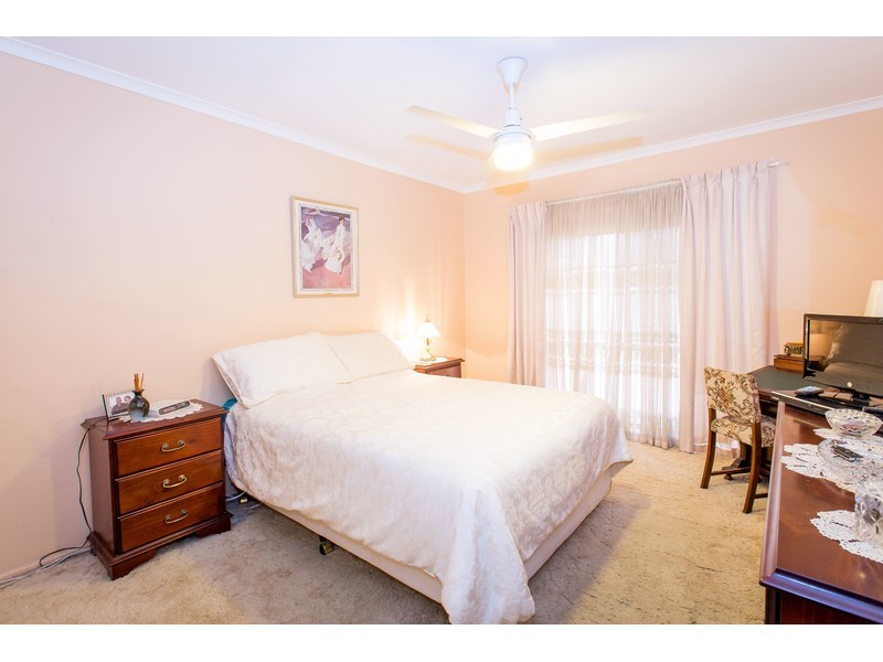 11 Ironbark Road, Thurgoona NSW 2640