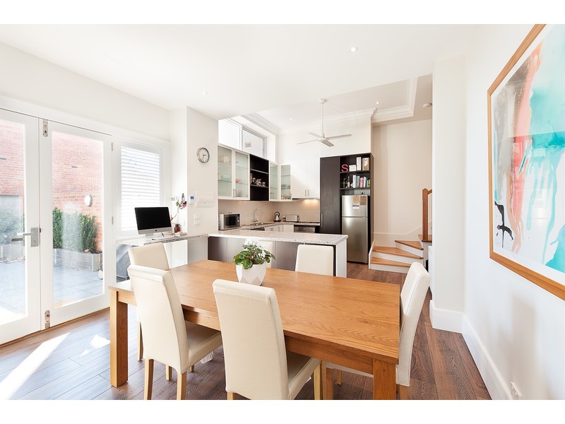 2/430 Smollett Street, Albury NSW 2640