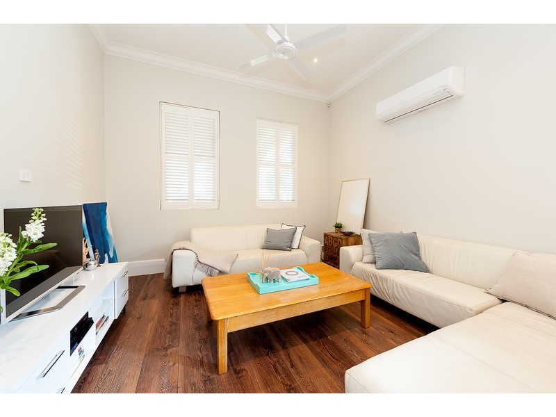 2/430 Smollett Street, Albury NSW 2640