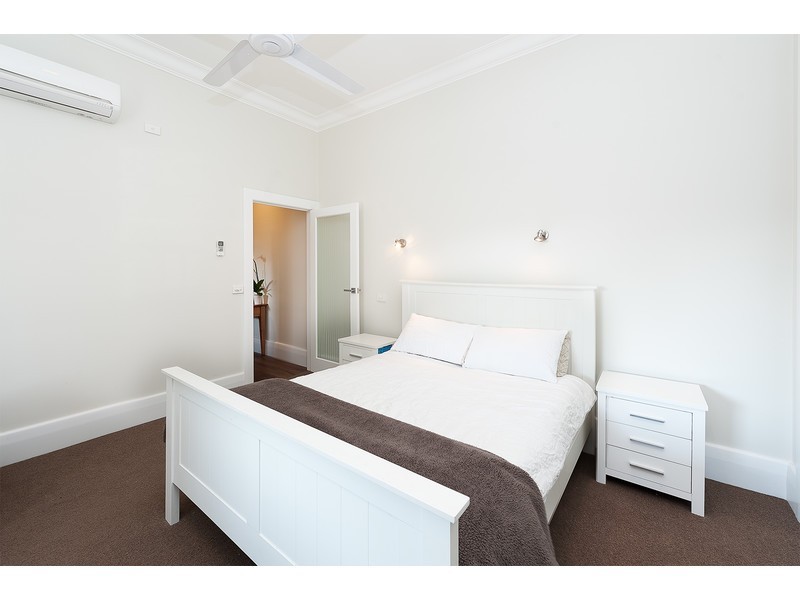 2/430 Smollett Street, Albury NSW 2640