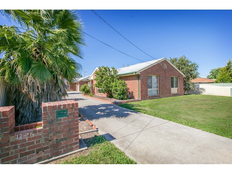 1 & 2/128 Alexandra Street, East Albury NSW 2640