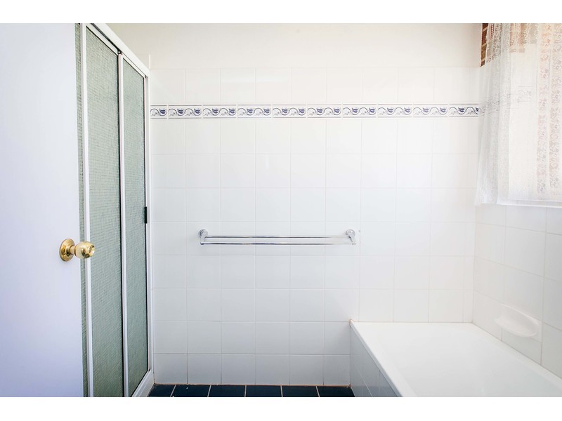 1 & 2/128 Alexandra Street, East Albury NSW 2640