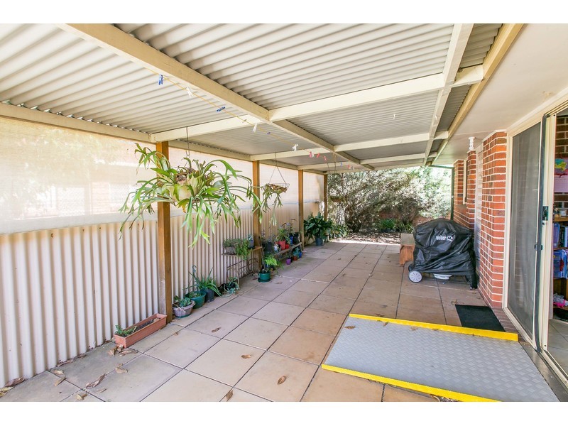 1 & 2/128 Alexandra Street, East Albury NSW 2640