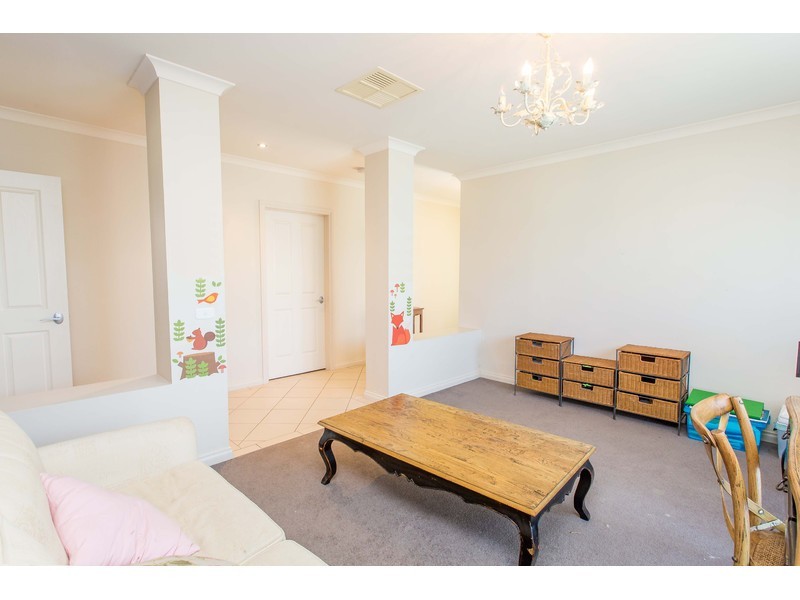 111 Rivergum Drive, East Albury NSW 2640