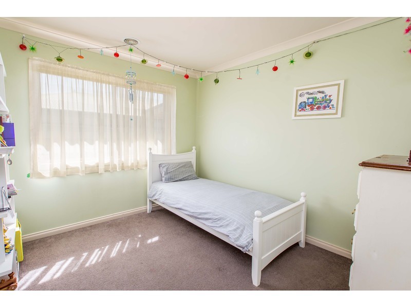 111 Rivergum Drive, East Albury NSW 2640