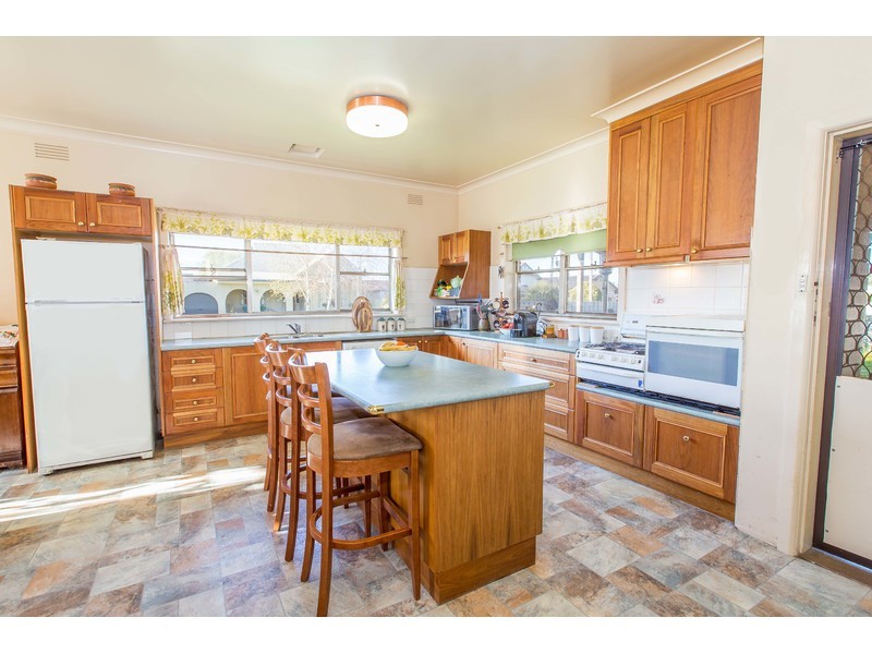 2 Burnley Street, Wodonga VIC 3690