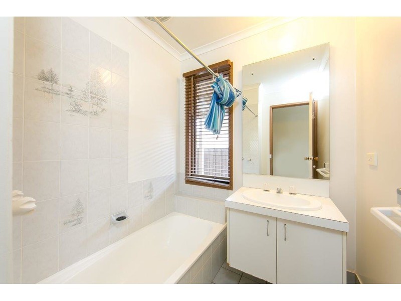 19 Maryville Way, Thurgoona NSW 2640
