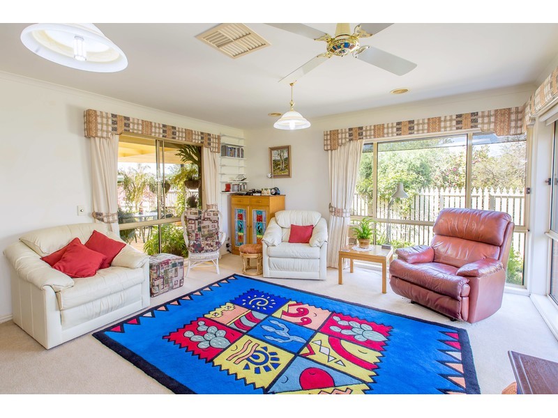 1 Kelare Rise, East Albury NSW 2640