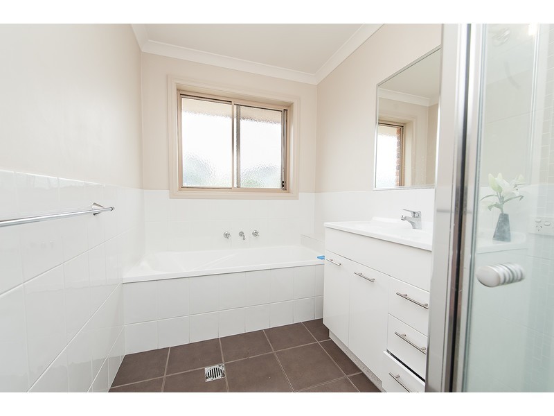 2/1066 Waugh Road, North Albury NSW 2640