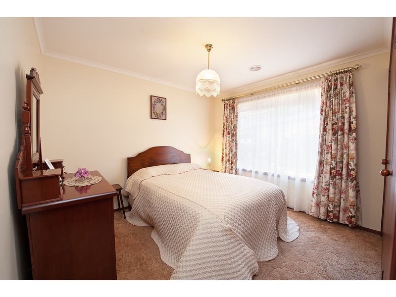 414 Colley Street, Lavington NSW 2641