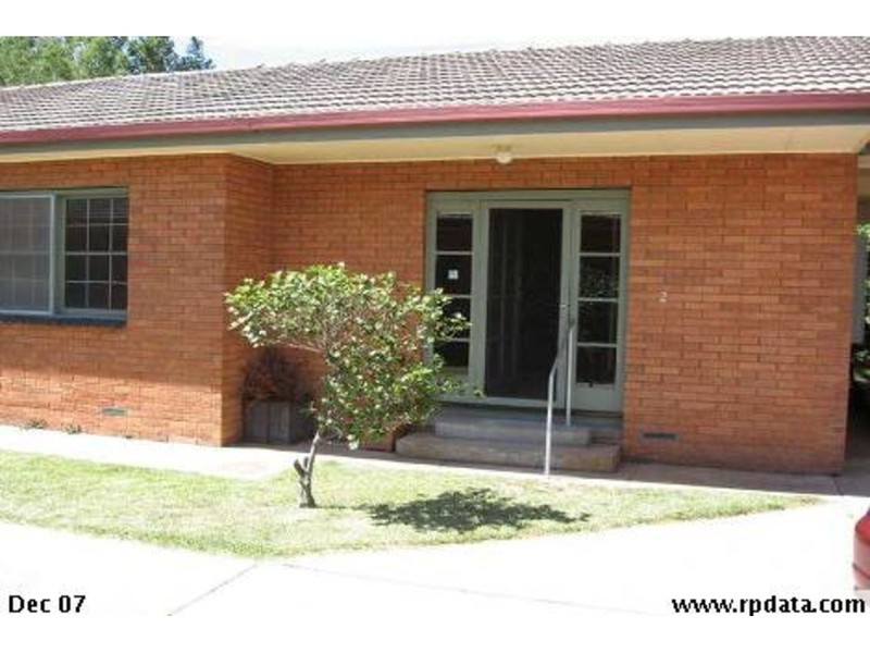 2/611 Olive Street, Albury NSW 2640