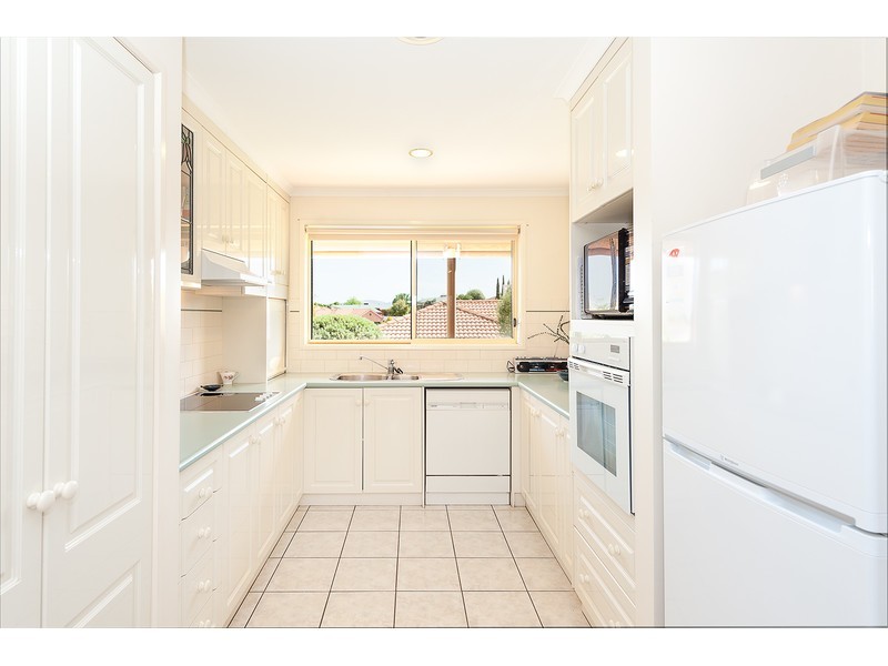 2/104 Rosedale Drive, West Albury NSW 2640