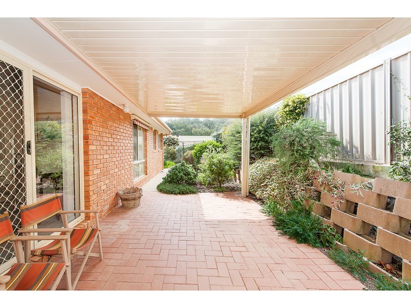 2/104 Rosedale Drive, West Albury NSW 2640