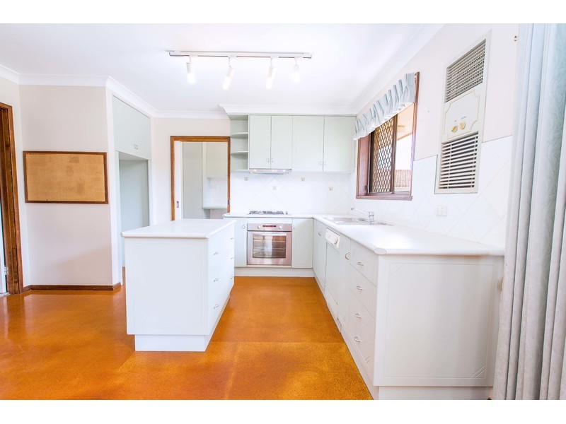 10 Northern View Drive, West Albury NSW 2640