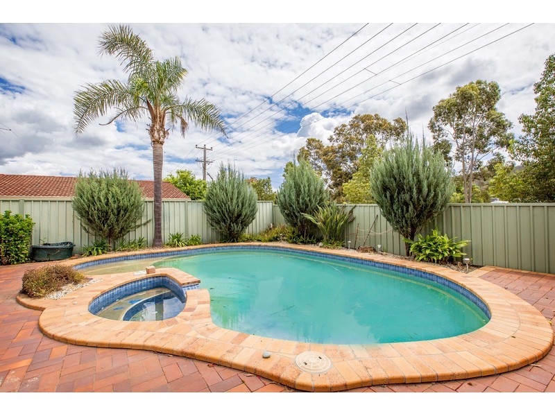 10 Northern View Drive, West Albury NSW 2640