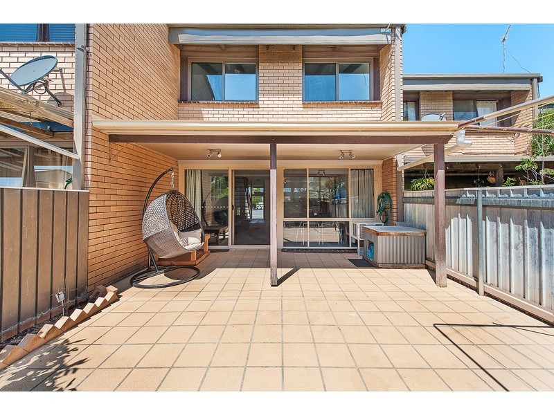 28/588 Oliver Street, Lavington NSW 2641