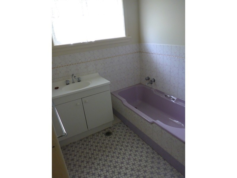 924 Calimo Street, North Albury NSW 2640