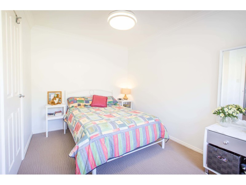 587 Osborne Street, Lavington NSW 2641