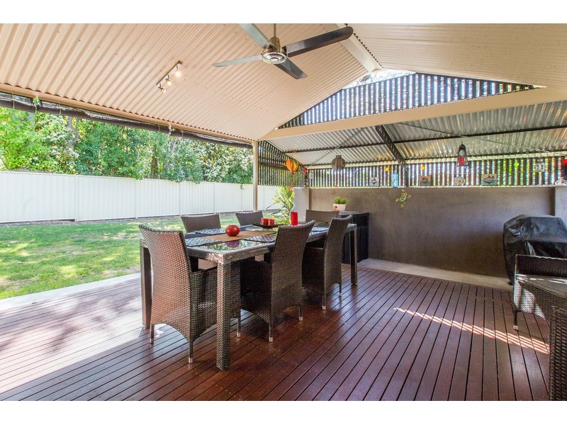 587 Osborne Street, Lavington NSW 2641