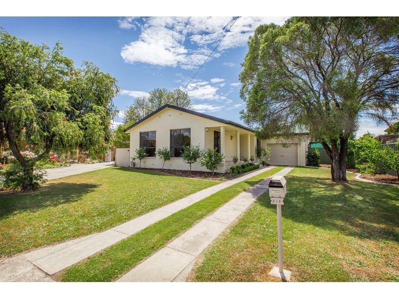 414 Kunama Court, Lavington NSW 2641