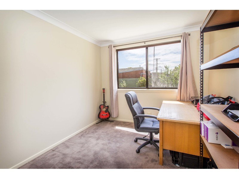 414 Kunama Court, Lavington NSW 2641