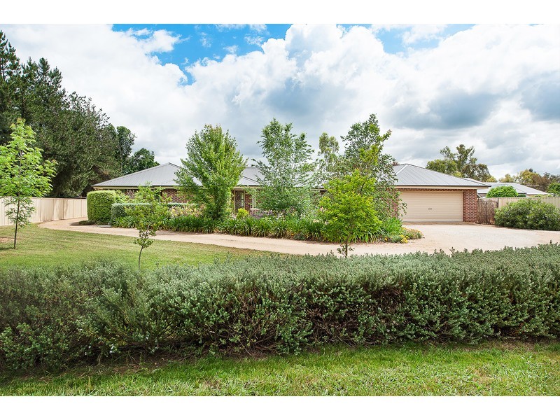 66 Dight Street, Jindera NSW 2642