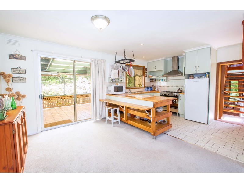 330 Simpson Road, Kergunyah VIC 3691