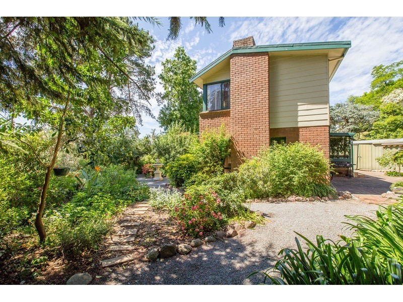 330 Simpson Road, Kergunyah VIC 3691