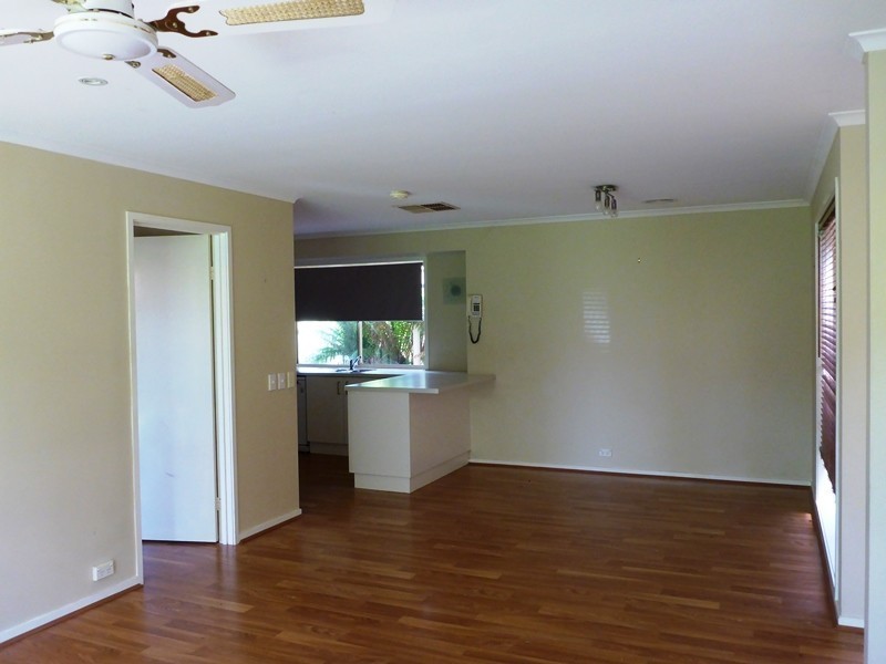 68 Mountford Crescent, East Albury NSW 2640