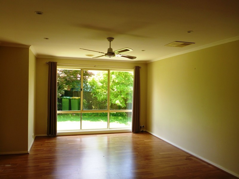 68 Mountford Crescent, East Albury NSW 2640