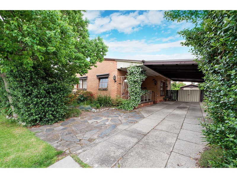 534 Douglas Road, Lavington NSW 2641