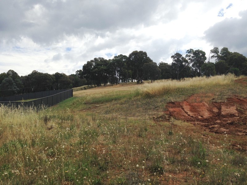 200 Kosciuszko Road, Thurgoona NSW 2640